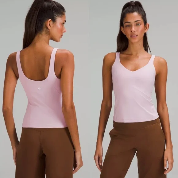 ♪新品  Lululemon Align タンクトップ （8） lululemon Align™ Twist-Back Tank Top | Light Support, C/D